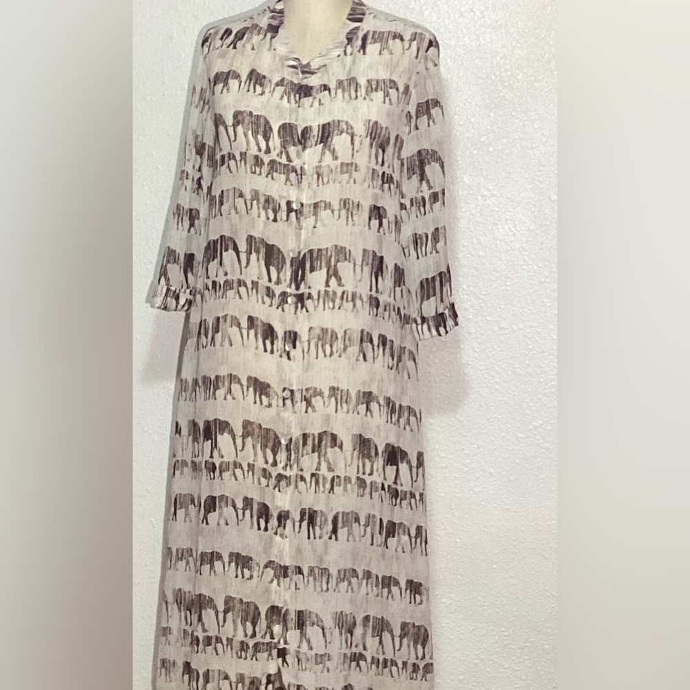 Nic+ Zoe Elephant Print Sheer Button Up Dress Siz… - image 1